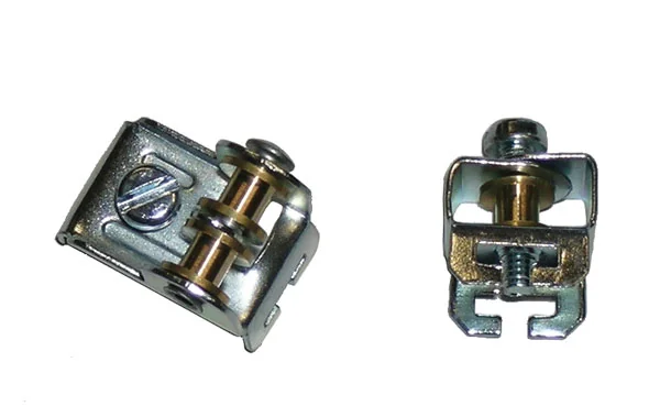 Gioco carrucola ferro zincato ruote ottone