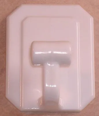 Gancio adesivo maxi in plastica