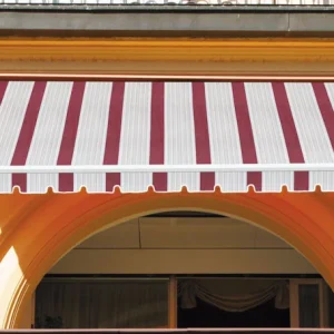 Tenda da sole a caduta. Disponibile in varie misure e colori